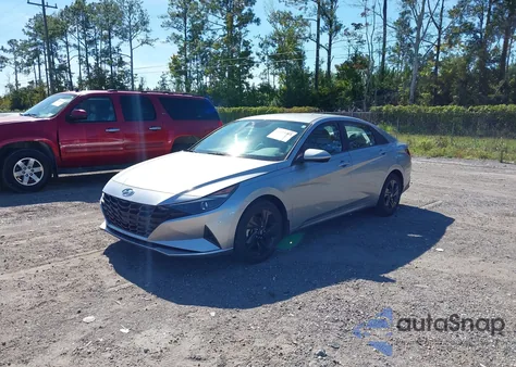 2022 Hyundai Elantra Sel from USA, damaged, VIN 5NPLM4AG8NH055312